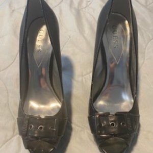 Guess Peep Toe Pump